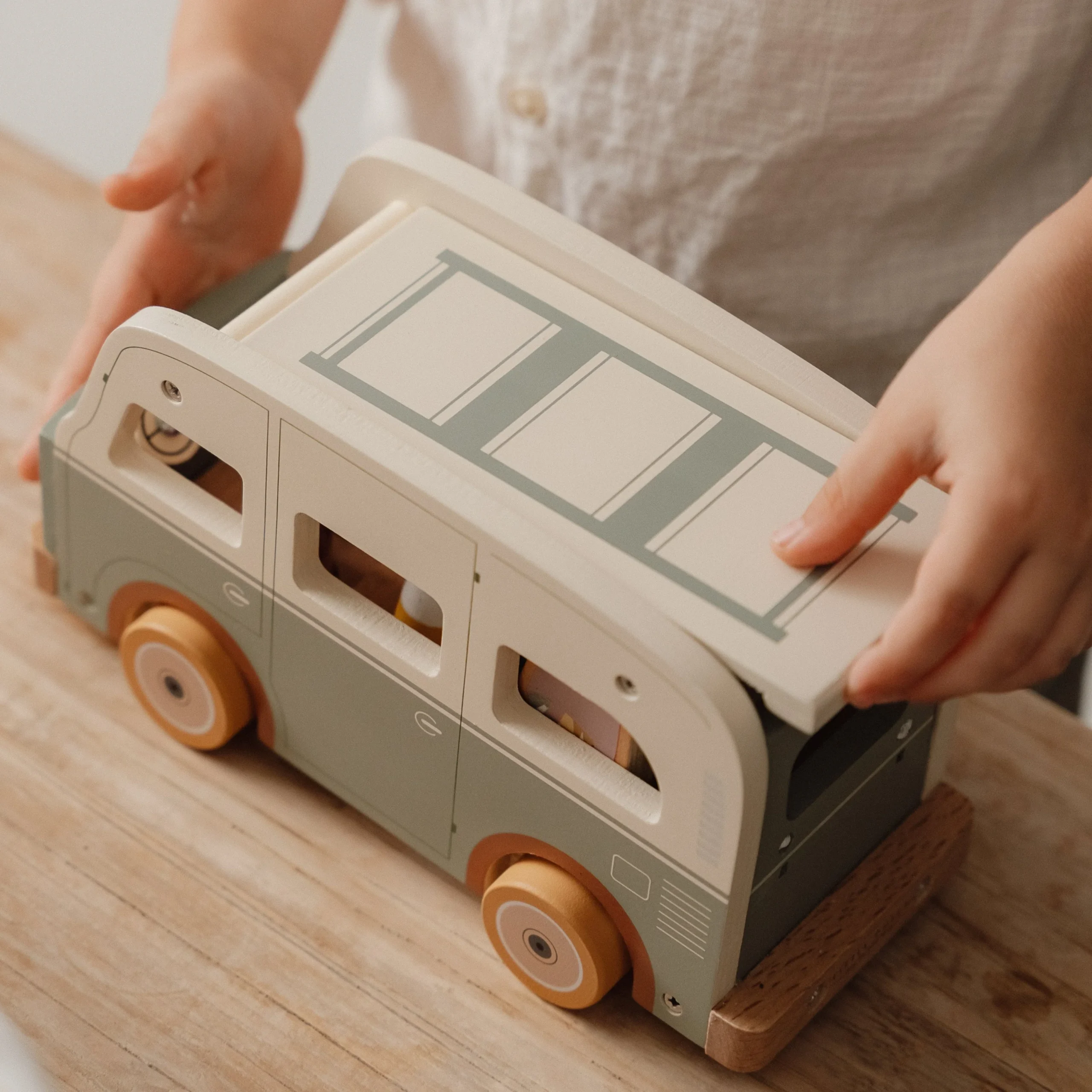 Little Dutch Houten Camper